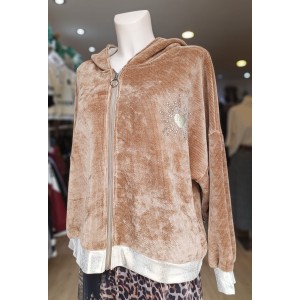 Comercio do Morrazo - Chaqueta camel con capucha